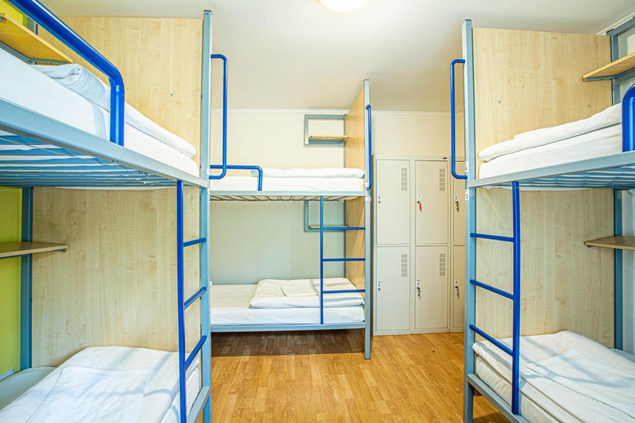Gar'Is Hostel Kiev Exterior foto