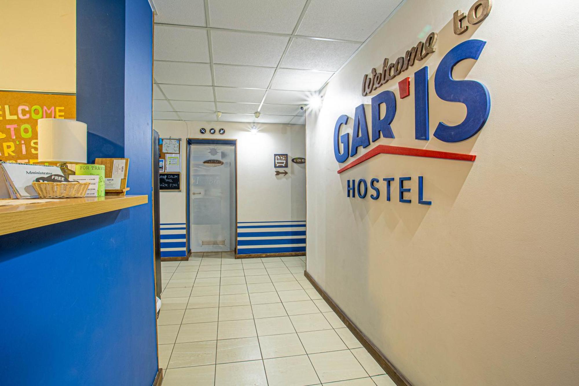Gar'Is Hostel Kiev Exterior foto